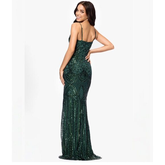Blondie Nites Green Sequin Embellished Halter Gown With Side Slit Size 3 - Picture 2 of 6